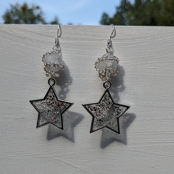 Quartz Crystal Silver Star Earrings Long Resin Handmade - Picture 8 of 8